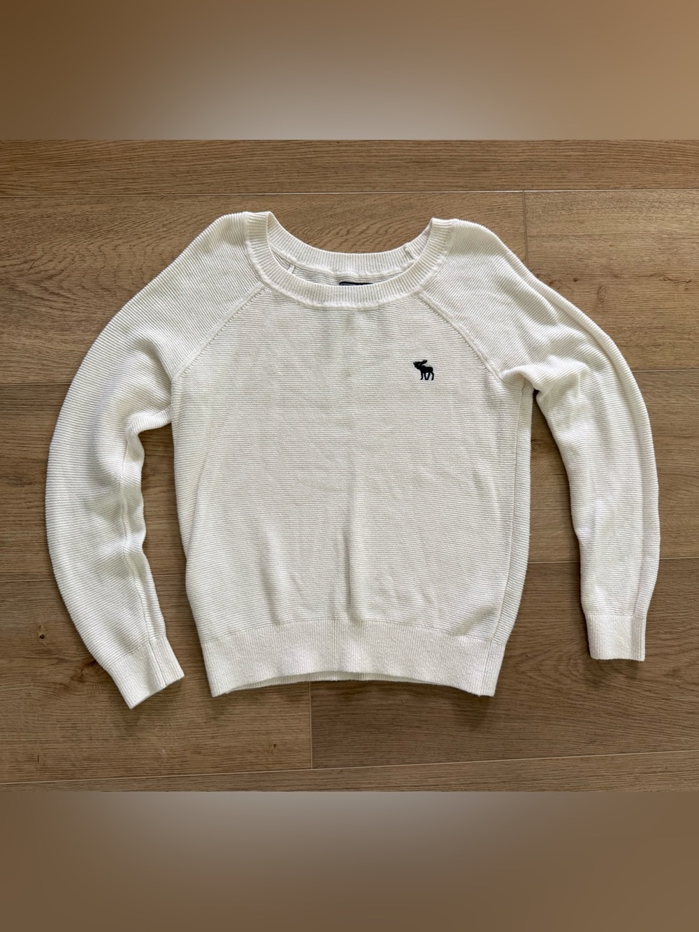 Abercrombie & Fitch White Crewneck Knit Sweater Small Lightweight